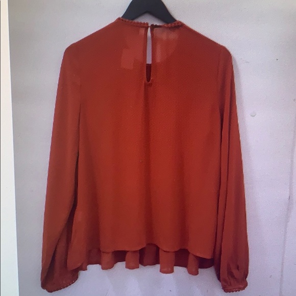 Top - Picture 4 of 4